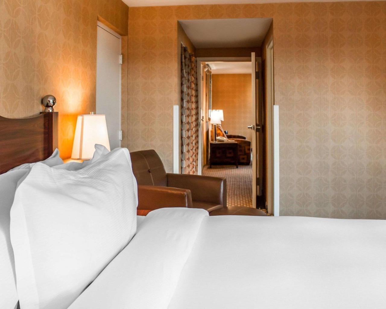The Woodlands Inn Wilkes-Barre Zewnętrze zdjęcie